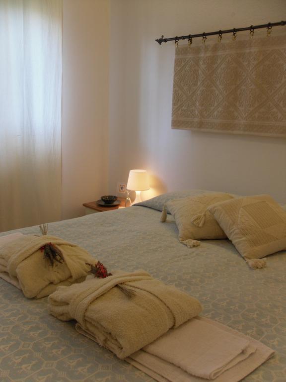 B&B Fragus E Saboris De Sardigna Sadali Ruang foto